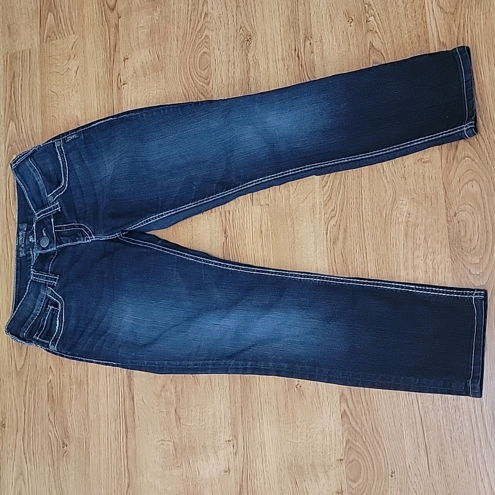 (Capris) Silver Suki Skinny Jean Capris Size W28